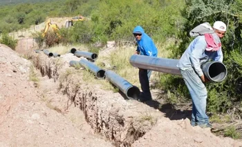Con fondos propios, La Rioja no detiene las obras hídricas | Obras hídricas