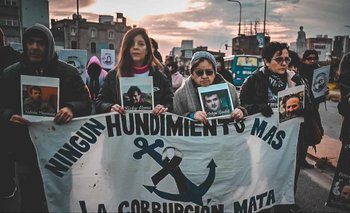 Milei cerró la Junta que investigaba muertes por hundimiento de barcos | Javier milei presidente