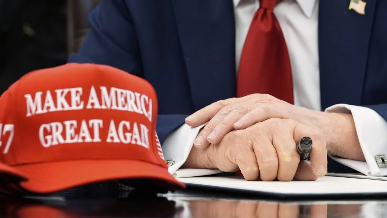 Interna en el trumpismo: líderes de MAGA rechazan el envío de armas a Ucrania