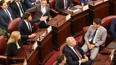Monteverde a Pullaro, sobre la Constitución: "Su objetivo es conseguir la reelección"