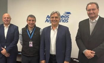 Llaryora con el presidente de Aerolíneas para impulsar el aeropuerto de Córdoba | Acuerdos comerciales