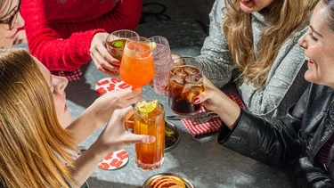Día del Amigo 2025: estos son los mejores lugares para salir a comer en Buenos Aires