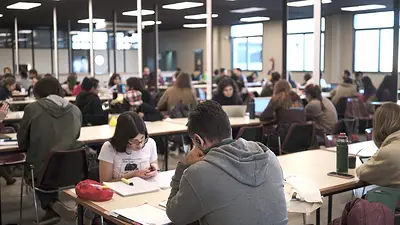 Estudiantes. Estudiantes.