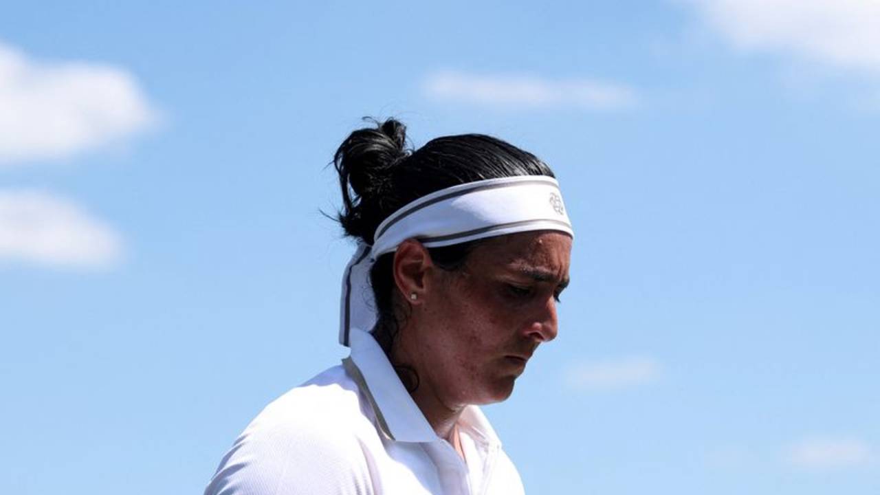 Jabeur, tres veces finalista de torneos de Grand Slam, anuncia su alejamiento del tenis