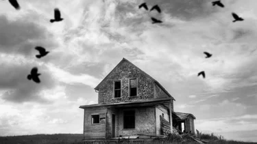 ¿De dónde nace el mito de las casas embrujadas?
