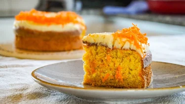 Receta sin gluten y sin lactosa de carrot cake: deliciosa para acompañar con el mate