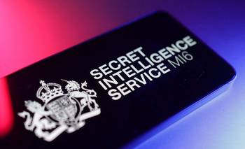Reino Unido descubre "herramienta de espionaje" rusa y sanciona a oficiales del GRU por ciberataques | Rusia 