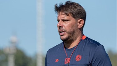 El fuerte descargo del DT de San Lorenzo tras la polémica vs. Gimnasia: "Seguir"