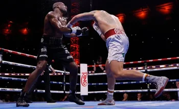 Boxeo: el escalofriante KO de Usyk a Dubois que recorre el mundo | Boxeo
