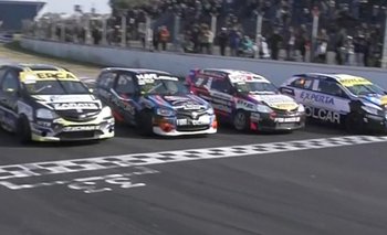 Ganó Canapino: la asombrosa definición del Turismo Pista en Buenos Aires | Automovilismo