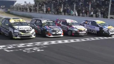 Final de película: la asombrosa definición que tuvo el Turismo Pista para la victoria de Agustín Canapino en Buenos Aires