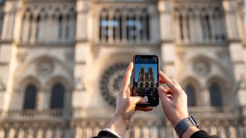 Microsoft ayudará a Francia a exhibir la catedral de Notre-Dame de París en una réplica digital
