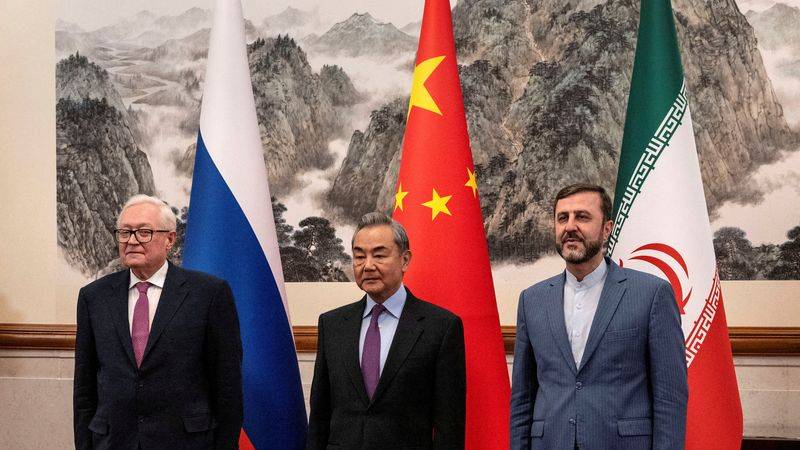 Irán, China y Rusia debatirán sobre el riesgo de reimposición de sanciones