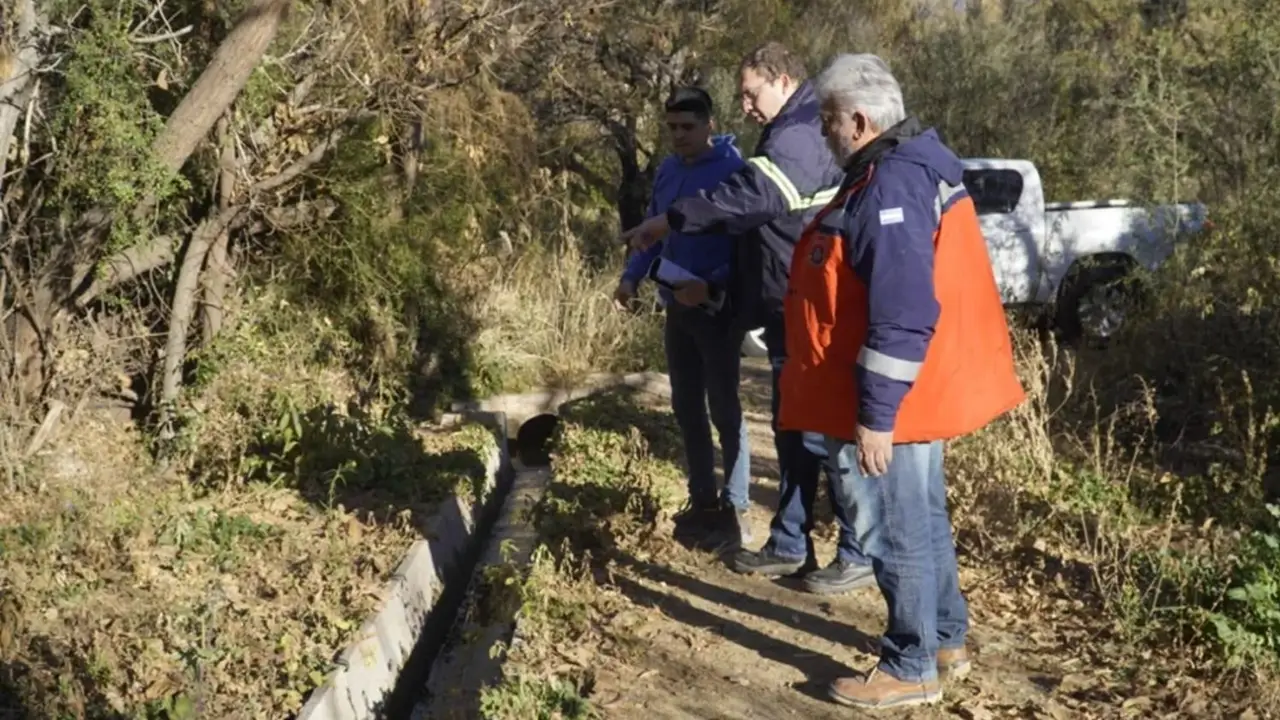 La Rioja inició obra clave para restaurar el sistema de riesgo para la producción agricola regional: los detalles