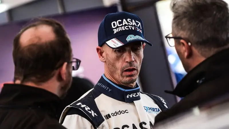 Leonel Pernía
