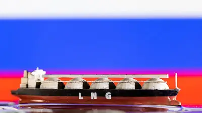 La UE levanta las sanciones a tres metaneros que operaban para Rusia La UE levanta las sanciones a tres metaneros que operaban para Rusia