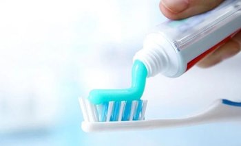 Prohíben producto de una famosa marca de dentífrico: "Genera ampollas" | Anmat