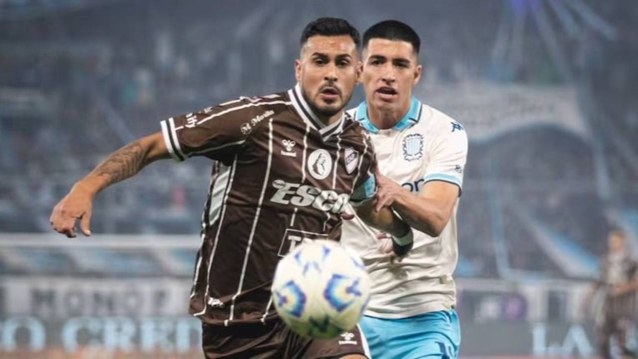 Racing, Club, Nacho Vázquez, Gustavo Costas, Platense.