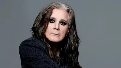 Qué le pasó a Ozzy Osbourne. Qué le pasó a Ozzy Osbourne.