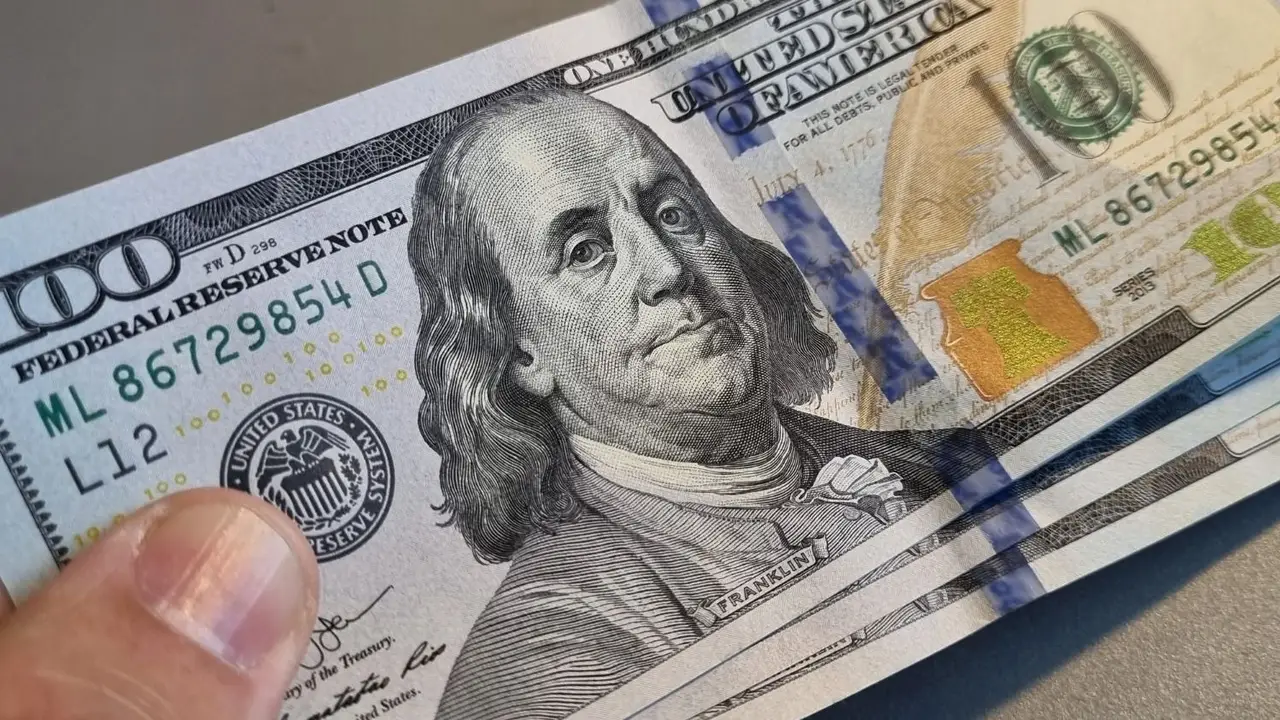 Dólar
