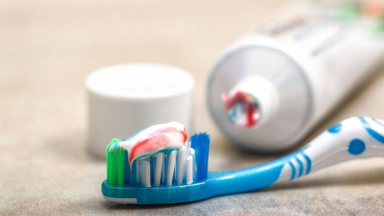dientes, pasta de dientes, dentifrico