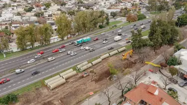 Avanzan con un nuevo Metrobús en la autopista Dellepiane