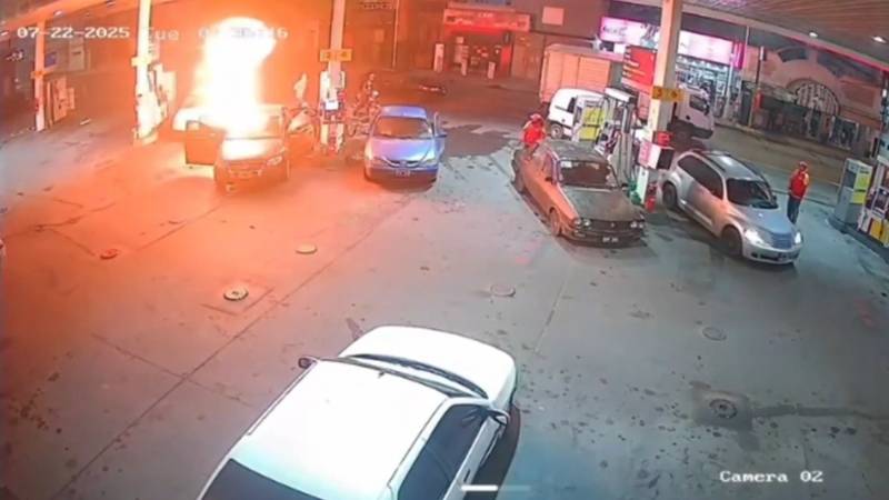Fuego, humo y explosión en una estación de servicio: se salvaron de milagro