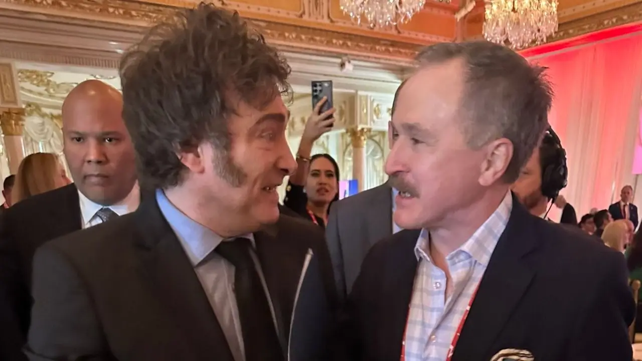 Javier Milei y Peter Lamelas