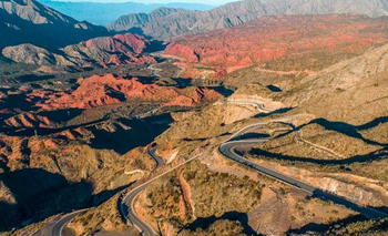 Montañas de colores: la ruta argentina ideal para explorar en invierno | Turismo