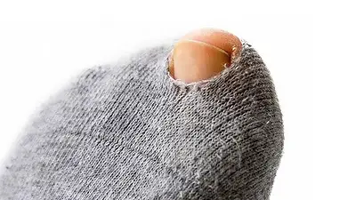 Cómo utilizar medias viejas o rotas para limpiar el piso. Cómo hacer un aparato antipolvo con medias viejas. Tips de limpieza con medias viejas. Cómo utilizar medias viejas o rotas para limpiar el piso. Cómo hacer un aparato antipolvo con medias viejas. Tips de limpieza con medias viejas.