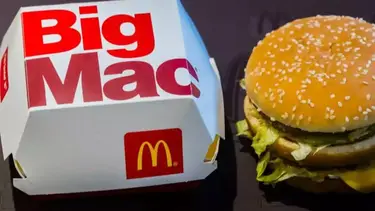 ¿Qué es y qué lugar ocupa la Argentina en 2025 en el índice Big Mac?