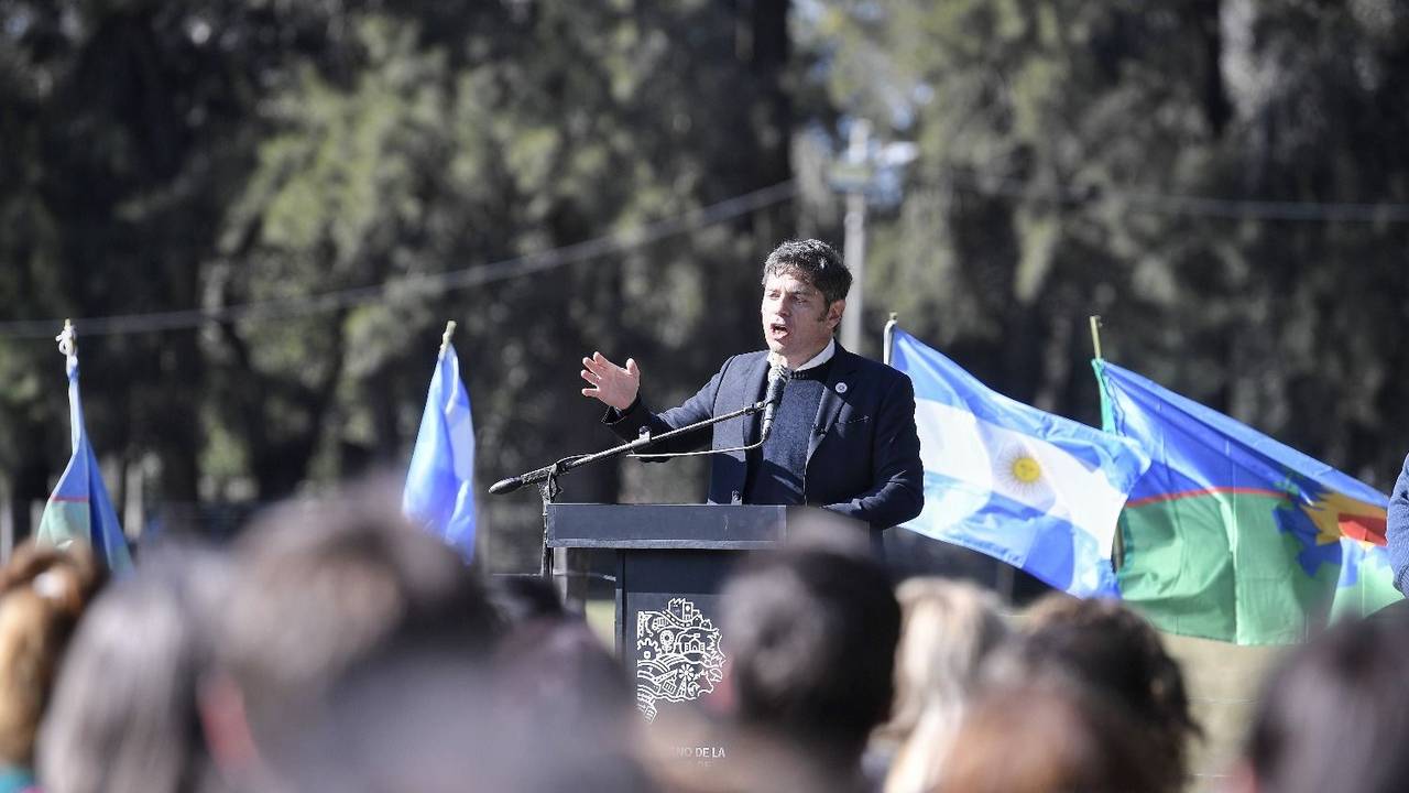Obra pública bonaerense: tras una inversión de $38.448 millones, Kicillof habilitó un tramo de la Ruta Provincial N° 40