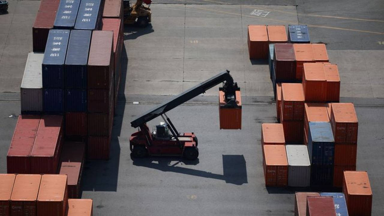 Corea del Sur y EEUU se reúnen para intentar alcanzar un acuerdo arancelario