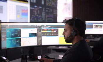 YPF inaugura su centro de inteligencia en tiempo real para optimizar la producción | Tecnología