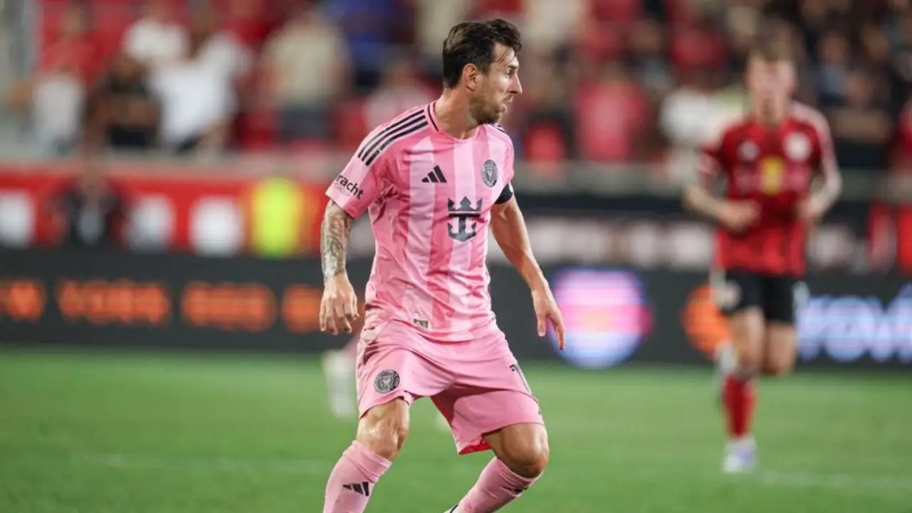 Messi y Alba, suspendidos por  un partido por faltar al "All-Star" de la MLS