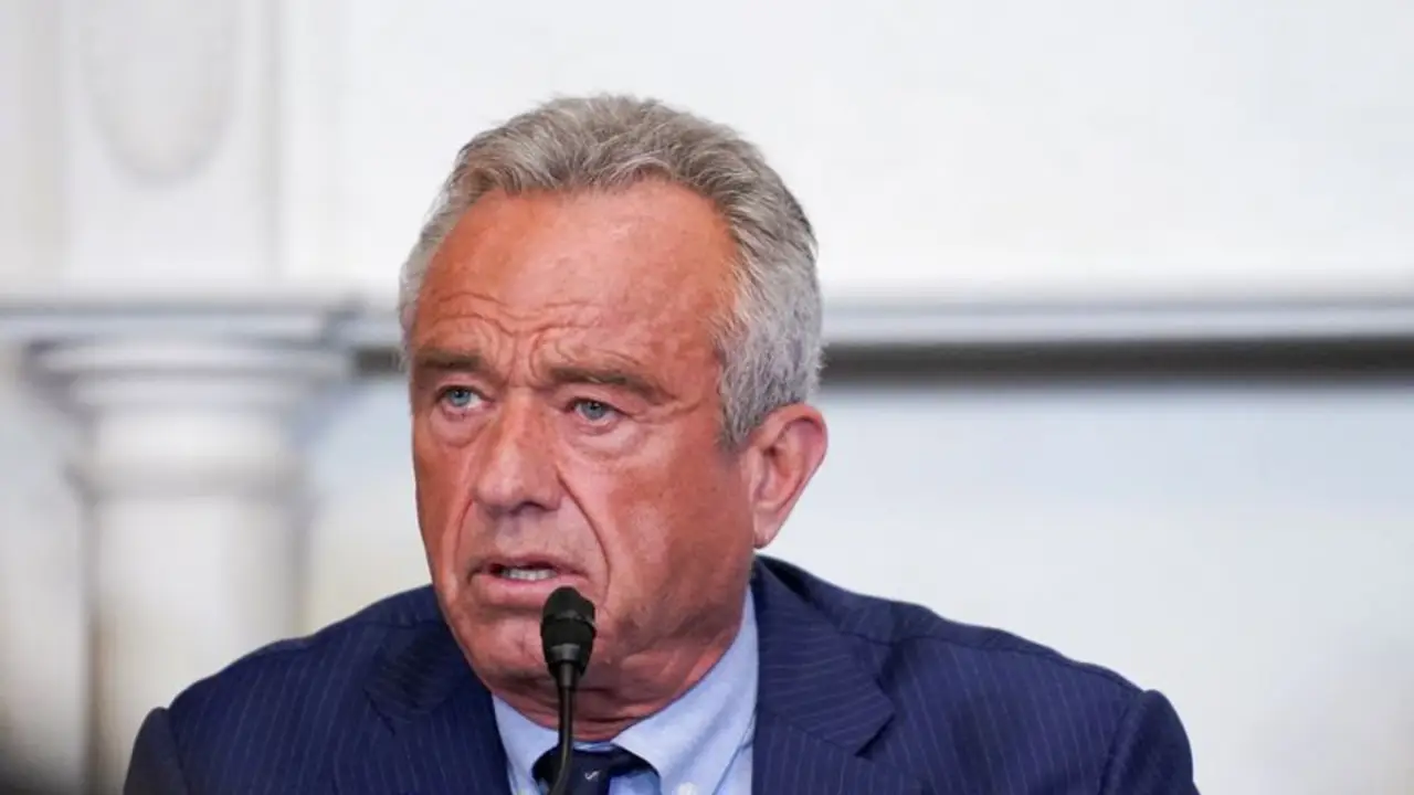 El secretario de Salud destituirá a los miembros del grupo de trabajo de prevención de EEUU, dice el WSJ
