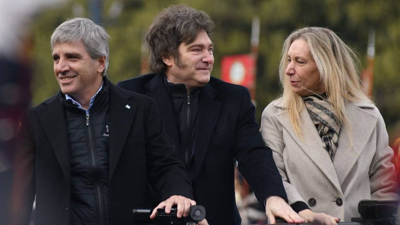 Histórico: con el recorte a las provincias, Javier Milei le sacó 70 mil pesos a cada argentino
