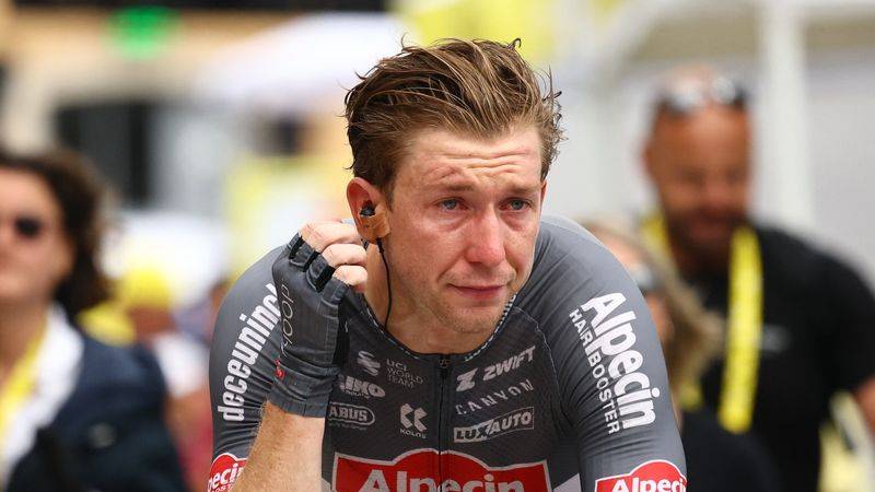 Groves evita una caída y gana la 20ª etapa del Tour; Pogacar conserva el liderato