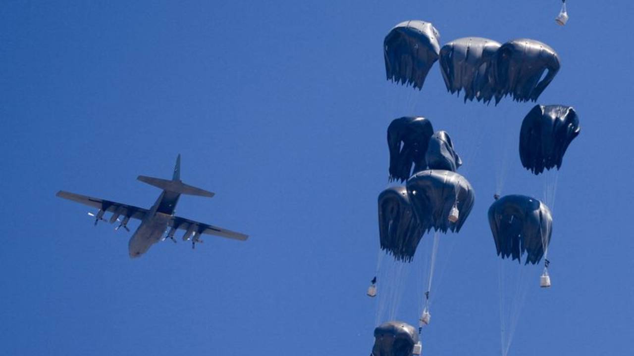 Israel detendrá cada día los combates en zonas de Gaza para facilitar corredores de ayuda