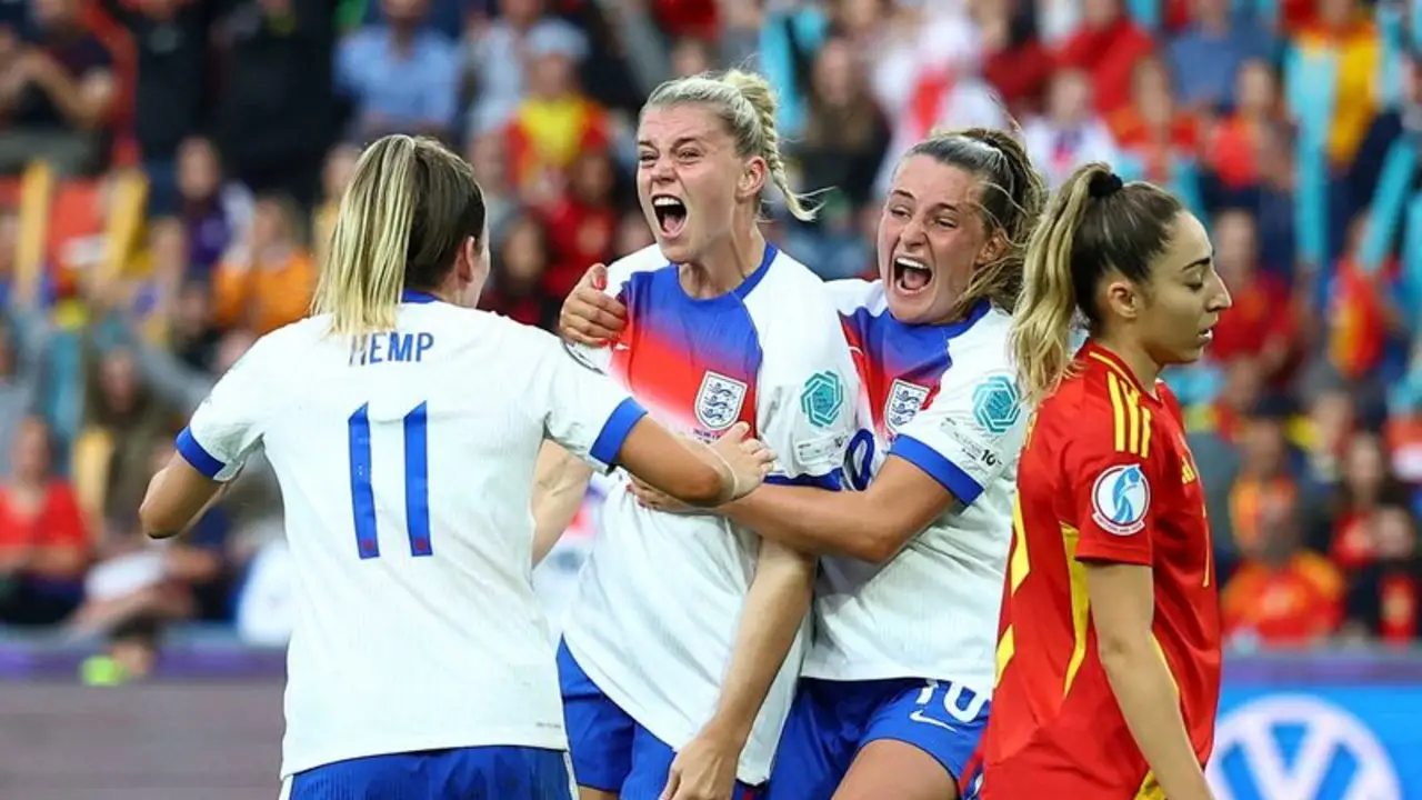 Inglaterra vence a España en los penales y gana la Eurocopa Femenina 2025