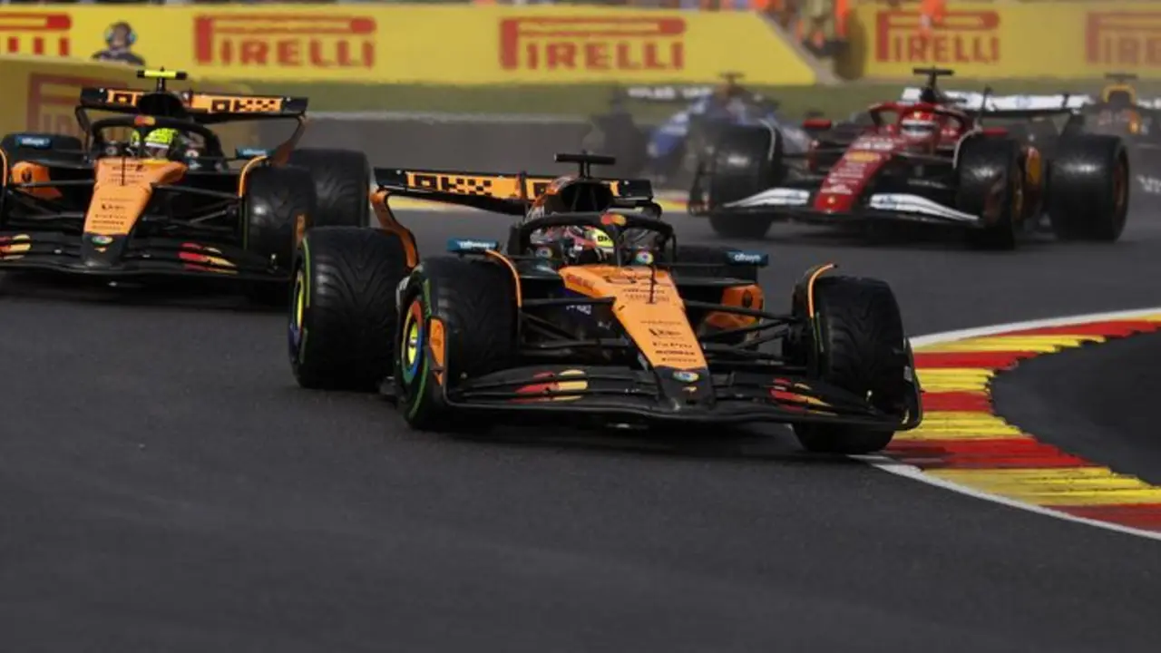 Piastri y Norris compiten como campeones en la lucha por el título de F1, dice jefe de McLaren