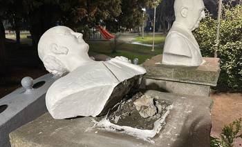 Destruyeron un busto de Evita en el aniversario de su muerte | Aniversario de evita