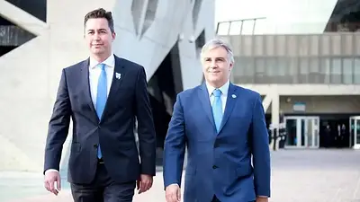 Mientras Milei atenta contra los jubilados, un funcionario de Llaryora celebró el aumento en Córdoba: "Superávit con la gente adentro" Mientras Milei atenta contra los jubilados, un funcionario de Llaryora celebró el aumento en Córdoba: "Superávit con la gente adentro"