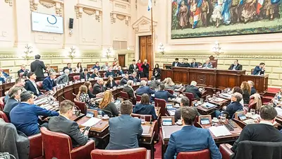 Reforma constitucional: la Convención sesionará la semana que viene para ocupar la vacante de "Locomotora" Oliveras Reforma constitucional: la Convención sesionará la semana que viene para ocupar la vacante de "Locomotora" Oliveras