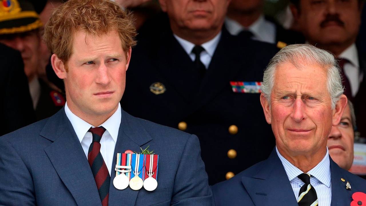 Príncipe Harry y el rey Carlos III