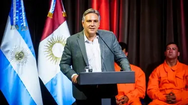 Llaryora se diferencia de Milei antes de la definición de las candidaturas