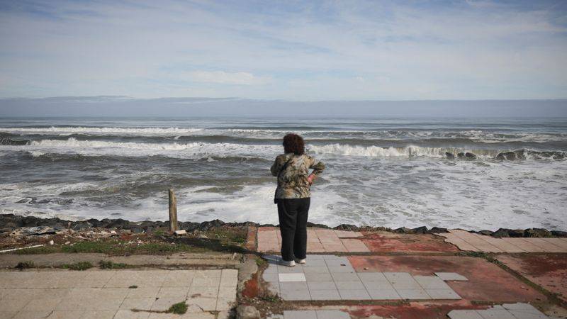 Erosión costera en Chile podría desaparecer 10 playas en una década, según científicos