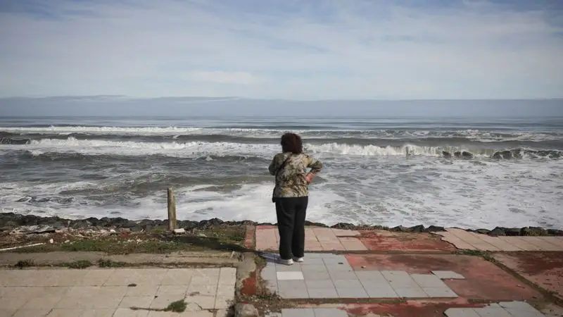 Erosión costera en Chile podría desaparecer 10 playas en una década, según científicos