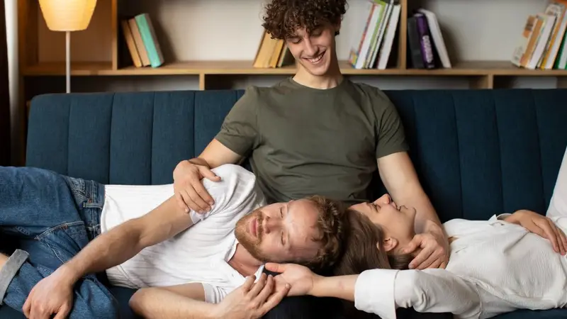 parejas, relaciones, poliamor, amor