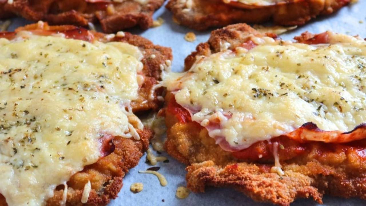 Cuál es el bodegón que tiene precios accesibles en Almagro. Bodegón con más de 50 variedades de milanesas. Menú de Los Orientales, el bodegón de Almagro.